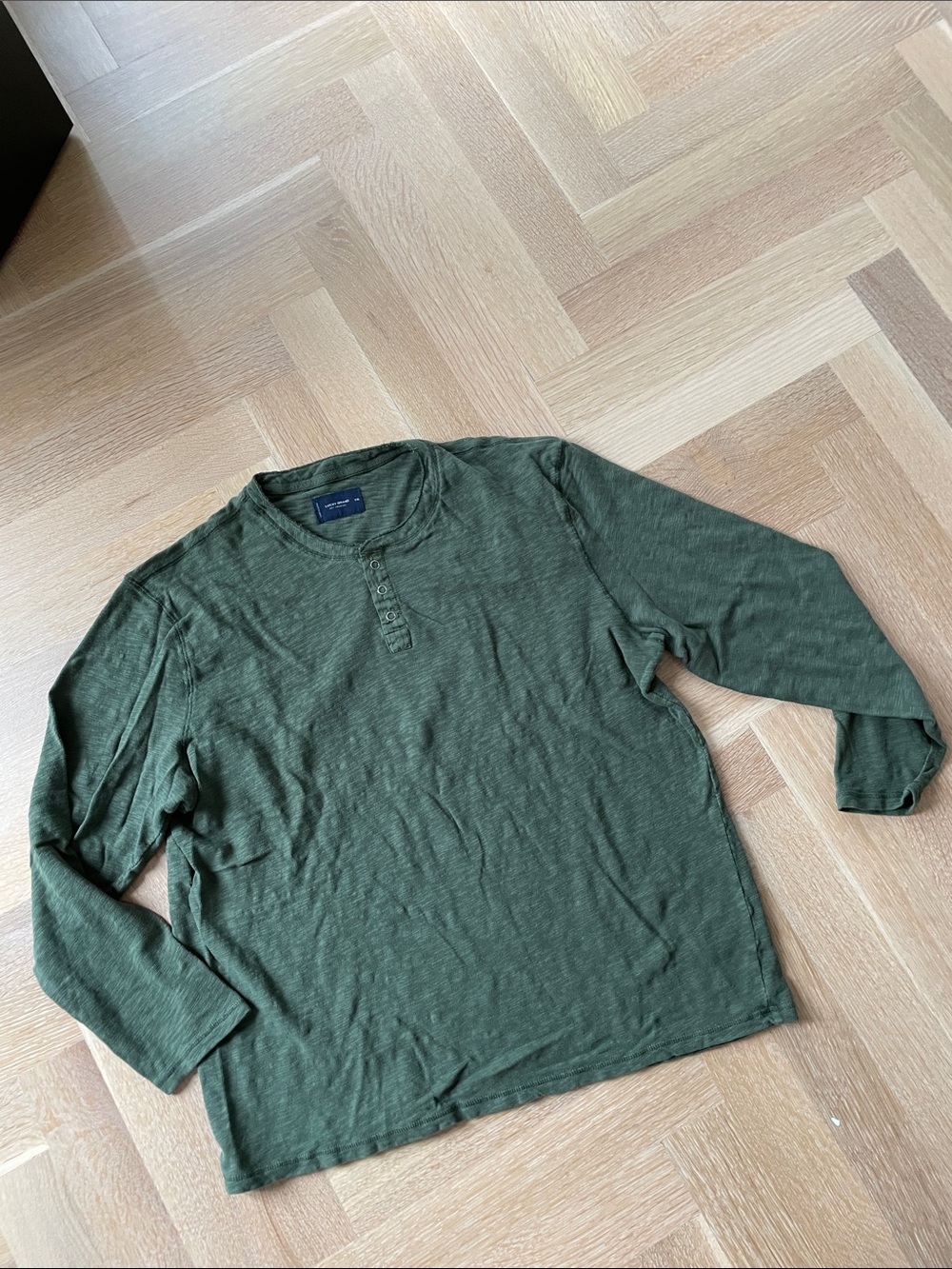 Lucky brand cotton Henley size xxl